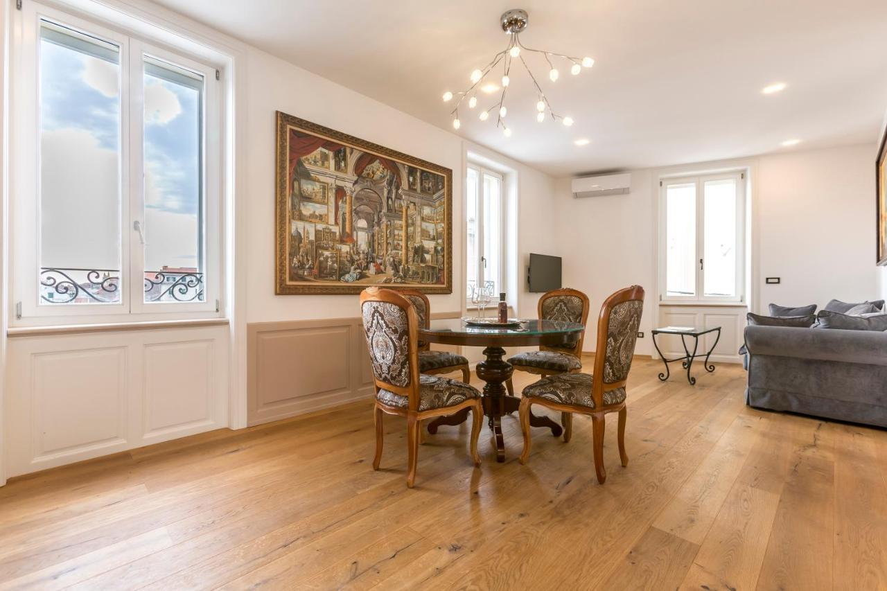 Queen Apartment Split Bagian luar foto