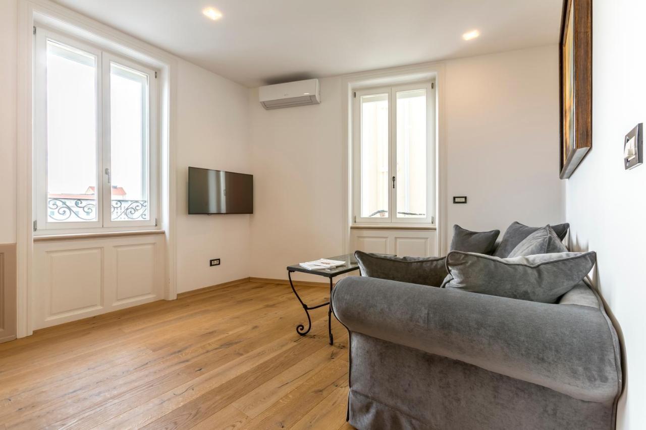 Queen Apartment Split Bagian luar foto